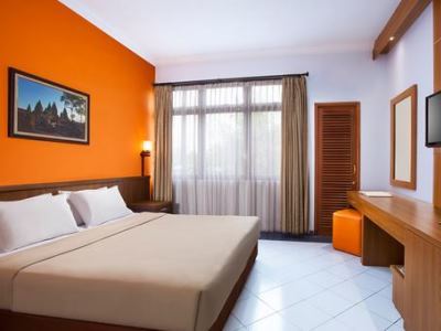 Hotel Mmugm 3*