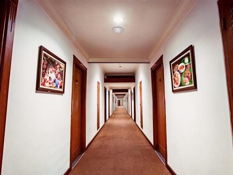 Mmugm Hotel 3*